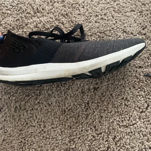 New balance sneakers - Picture 6 of 9